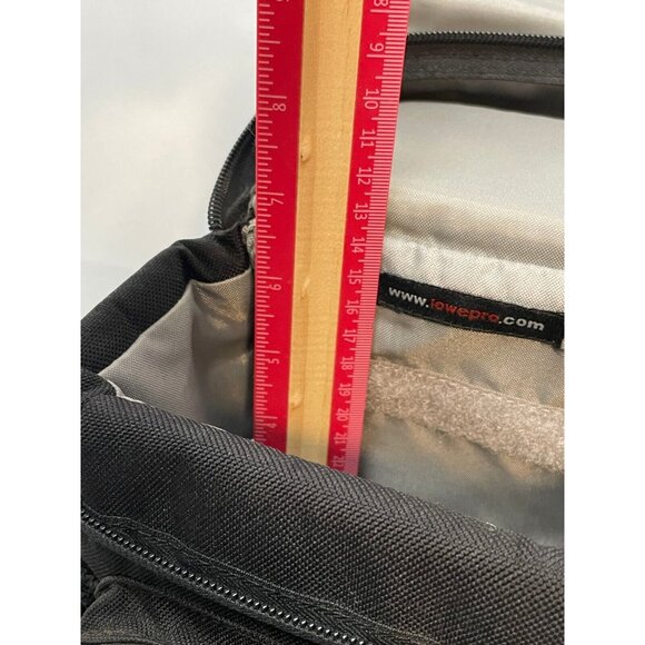 Lowepro Ex 120 Camera SLR shoulder bag pockets 7" x 7" x 5" black - Picture 16 of 16